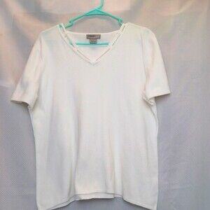 Design Originals Woman's Large white short sleeve summer sweater